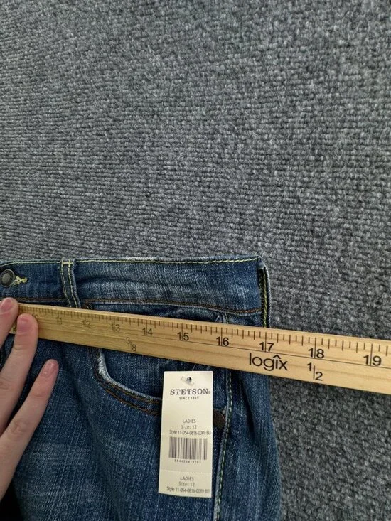 NWT Stetson Women Blue Cotton Blend 816 Fit Cropped Jeans Size 12 ACTL 34x28 - Picture 15 of 16